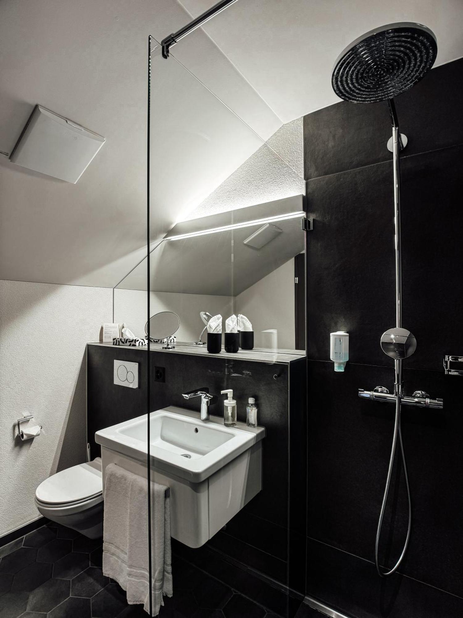 Hotel Sonne Seuzach Zewnętrze zdjęcie