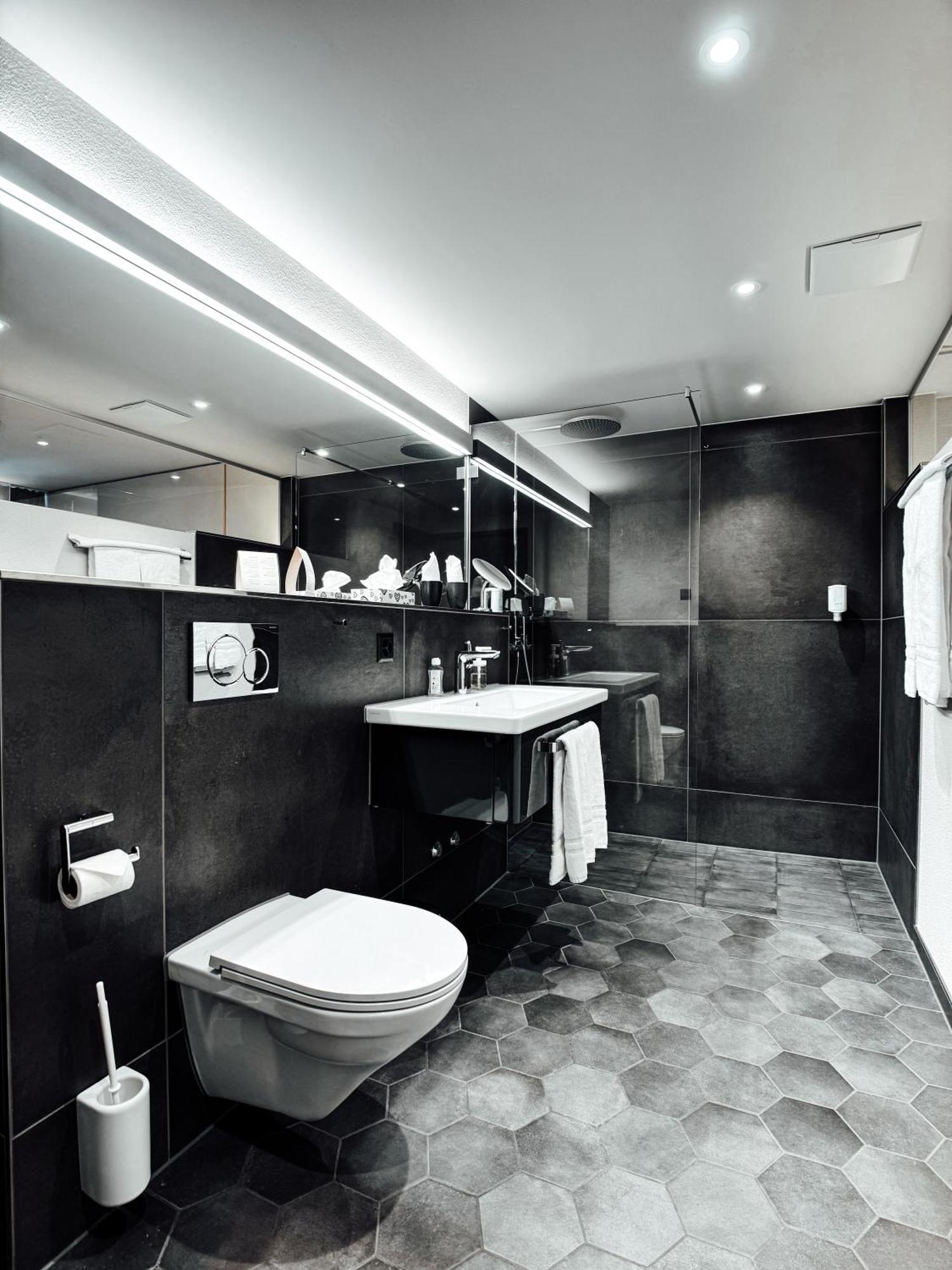 Hotel Sonne Seuzach Zewnętrze zdjęcie