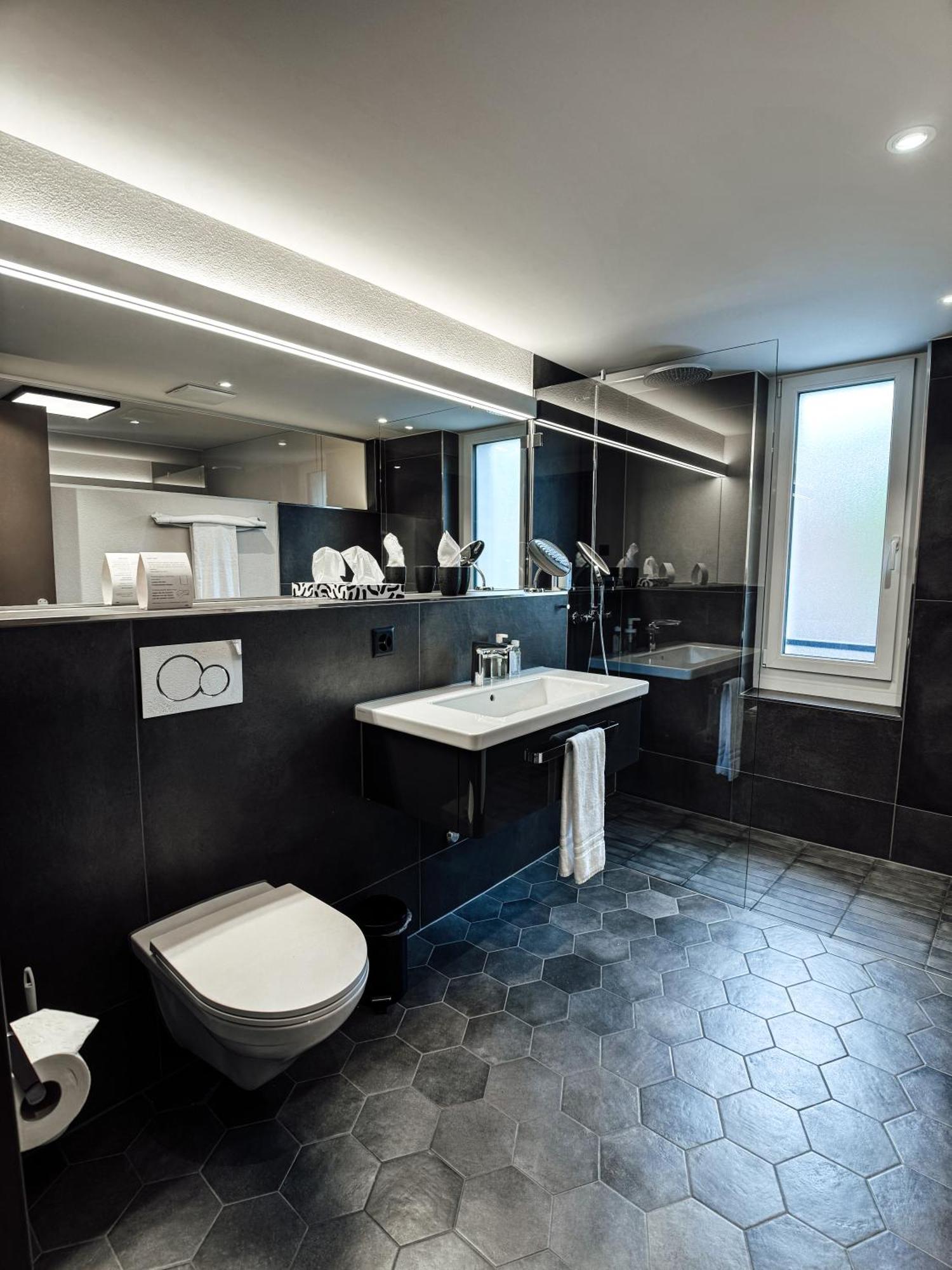 Hotel Sonne Seuzach Zewnętrze zdjęcie